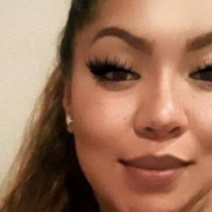 Meet your Posher, Erendira